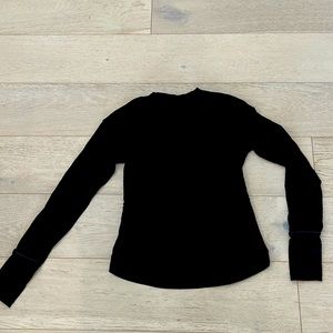 Lululemon long sleeve - black - Size M - Great condition